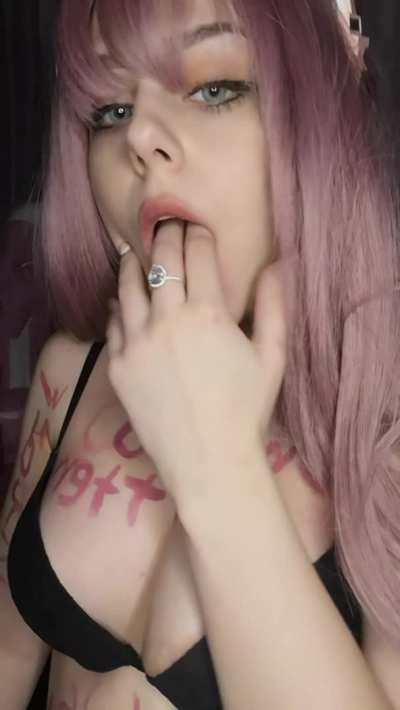 licking makes me horny!