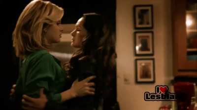 Mena Suvari &amp;amp; Lela Loren (from "Stalkers")