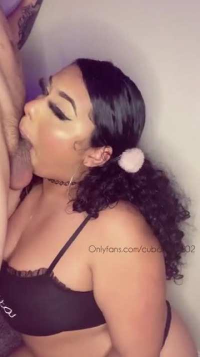 Such a good girl sucking daddy&rsquo;s cock 💦