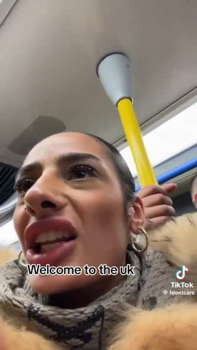 Screaming at people in the London Underground because it&rsquo;s busy