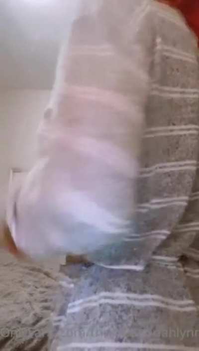 Mariah Twerking &amp;amp; Teasing ( 1 minute plus )