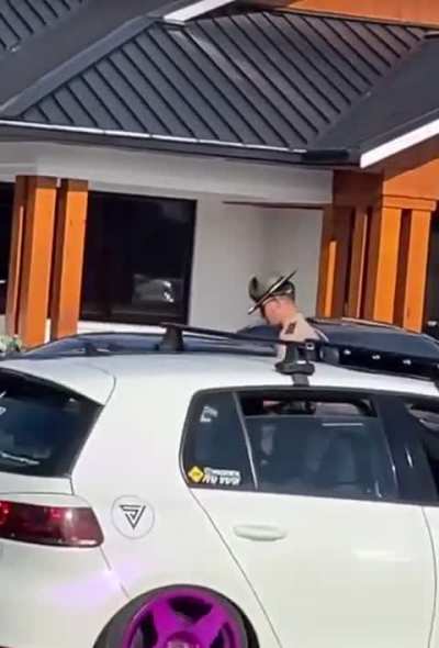 Lieutenant Dangle
