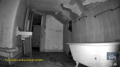 Unexplained banging noise/footsteps/voice in the third floor bathroom of Selma Mansion in Norristown, PA. What&rsquo;s that voice saying?