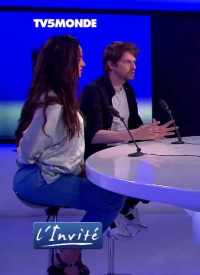 Oph&eacute;lie Bau sitting mighty thick during promotional interview...