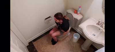 🚽