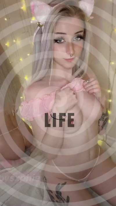 [discord:puppy#8699] today is my break day, please get my mind so messed up while you tease me with beautiful e girls, feet, panties, hentai and more. Make me wish I could stroke and goon.