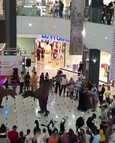 ş&ouml;yle bi arkadaş ortamı.var bi hayalimiz