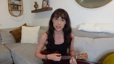 I can&rsquo;t believe she can play all the other instruments with only her mouth! (that&rsquo;s my excuse for it being out of sync)
